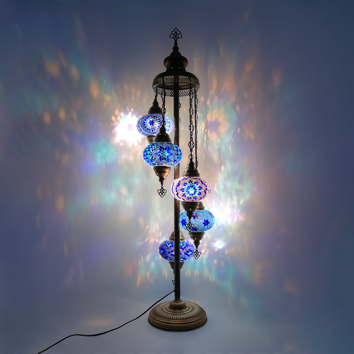 5 Globe Glass Lamp