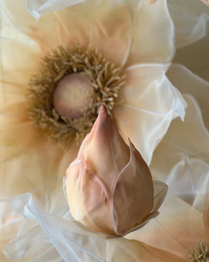 Giant Handmade Lotus (7 Flowers)