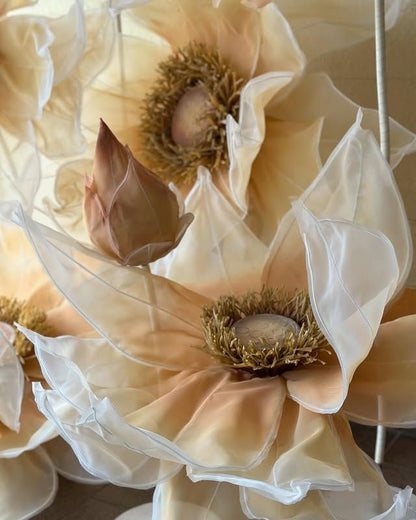 Giant Handmade Lotus (7 Flowers)